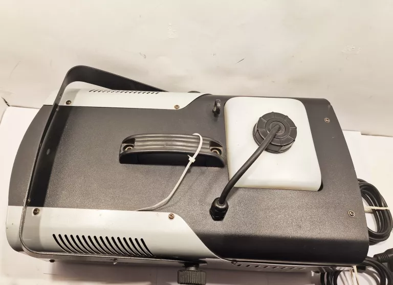 WYTWORNICA DYMU LIGHT4ME FM 1200