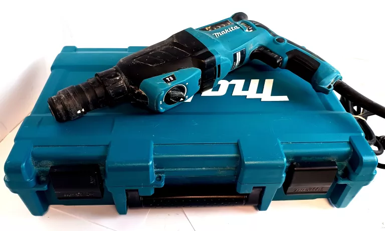 MŁOTOWIERTARKA MAKITA HR2630T WALIZKA