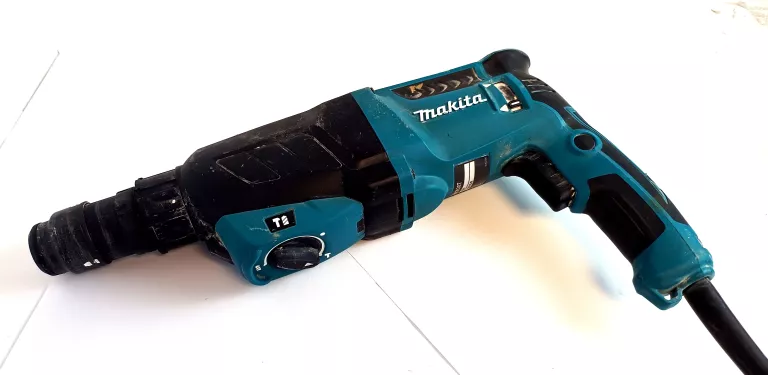 MŁOTOWIERTARKA MAKITA HR2630T WALIZKA