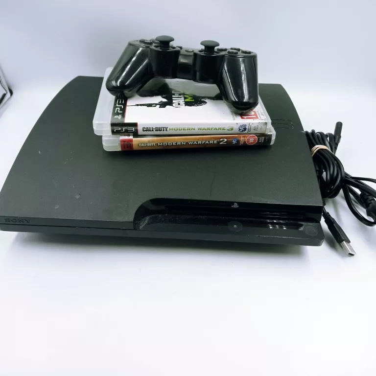 KONSOLA SONY PS3 + PAD + GRY
