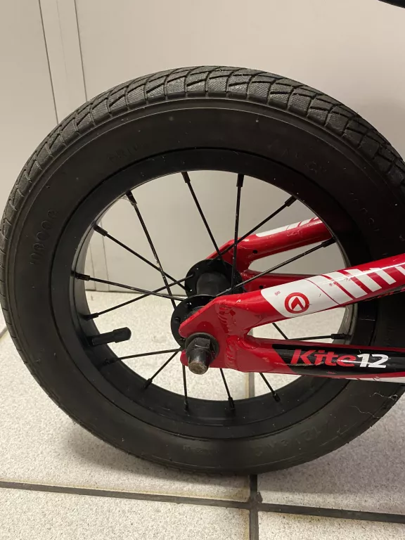 rowerek-biegowy-kellys-kite-12-kod-producenta-00