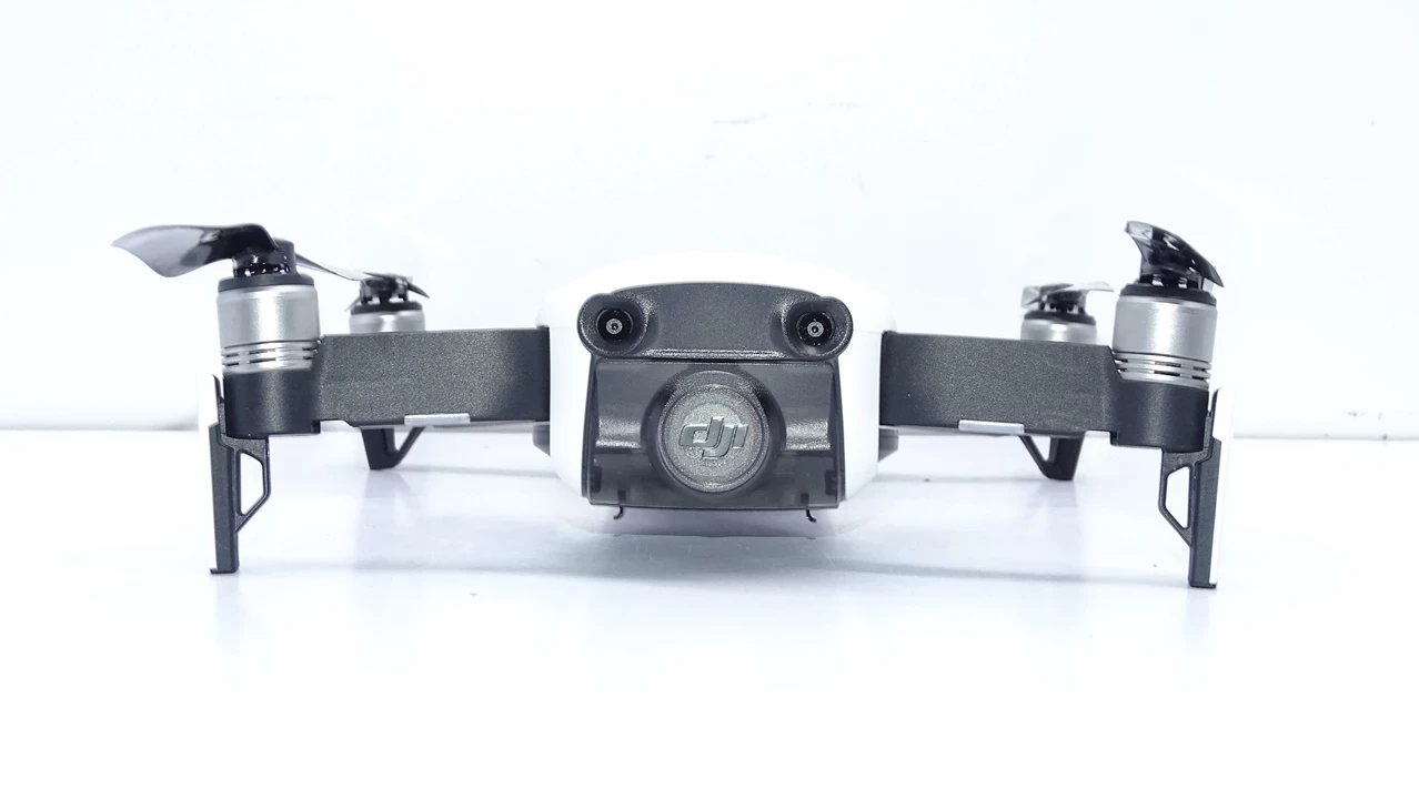 dron-dji-mavic-air-u11x-zestaw-liczba-smigiel-129406-1