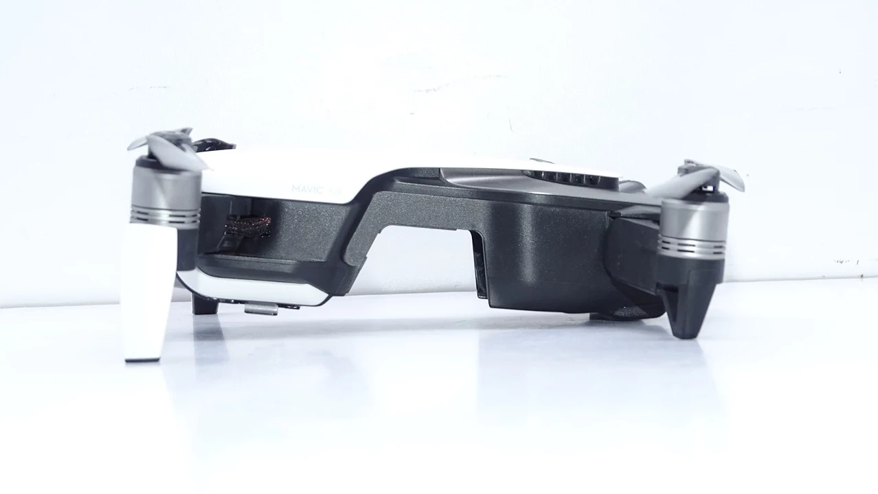 dron-dji-mavic-air-u11x-zestaw-czas-lotu-21