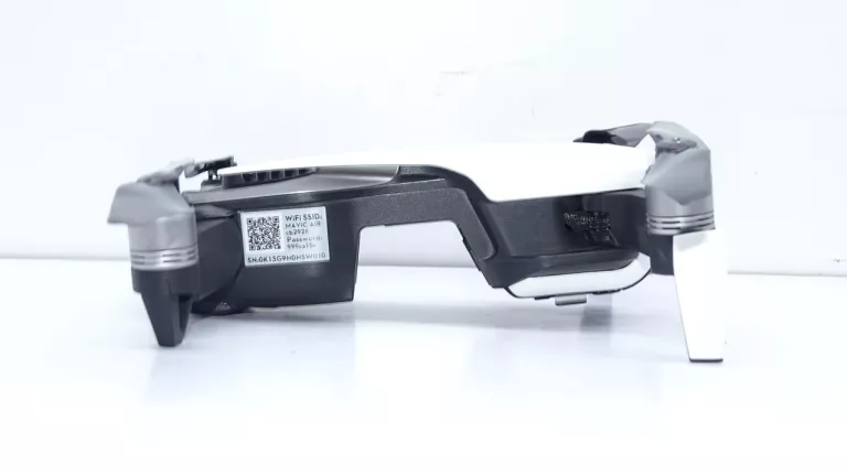 dron-dji-mavic-air-u11x-zestaw-kamera-129405-1