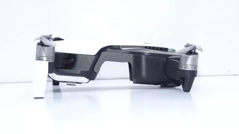 dron-dji-mavic-air-u11x-zestaw-czas-lotu-21