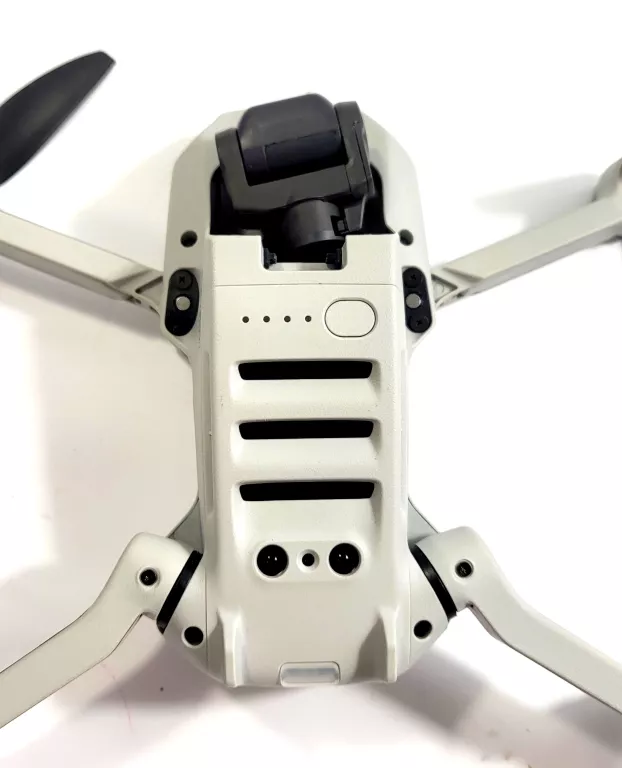 dron-z-kamera-dji-mavic-mini-4k-uhd-10000m-model-mavic-pro-fly-more-combo