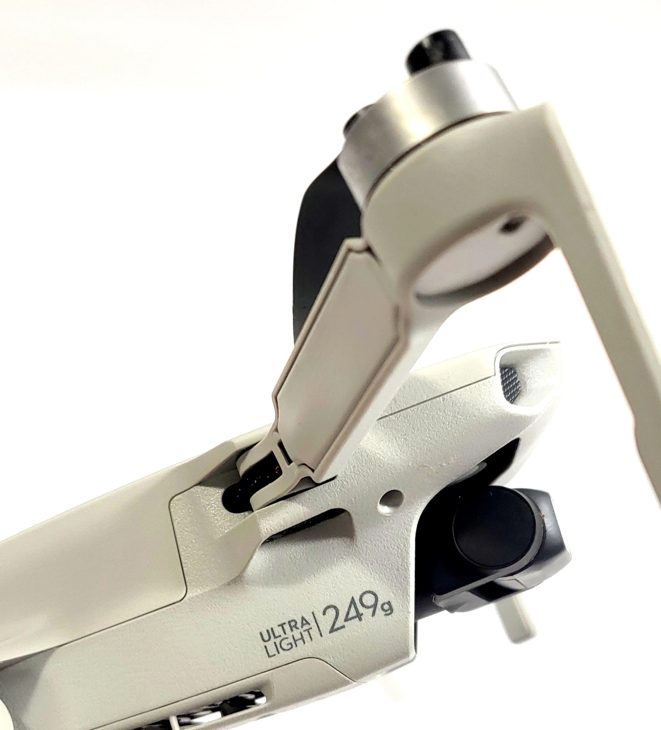 dron-z-kamera-dji-mavic-mini-4k-uhd-10000m-stan-11323-2