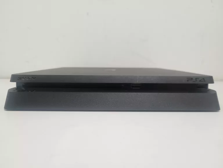 KONSOLA SONY PLAY STATION 4 SLIM MODEL CUH-2116B 1TB ZESTAW