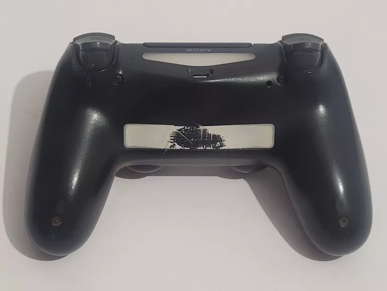 KONSOLA SONY PLAY STATION 4 SLIM MODEL CUH-2116B 1TB ZESTAW