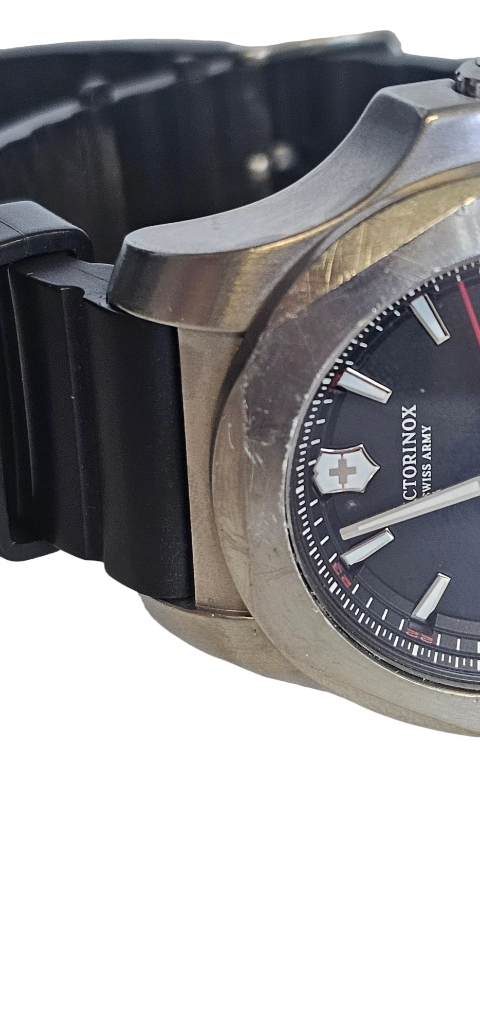 zegarek-victorinox-inox-2416821-material-paska-129219-3