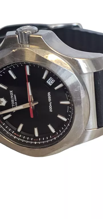 ZEGAREK VICTORINOX I.N.O.X. 241682.1