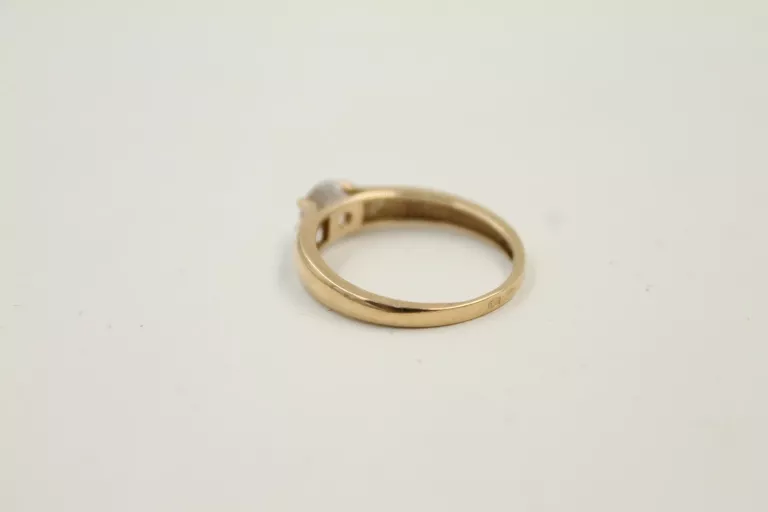 sliczny-zloty-pierscionek-585-r17-rodzaj-2205-2