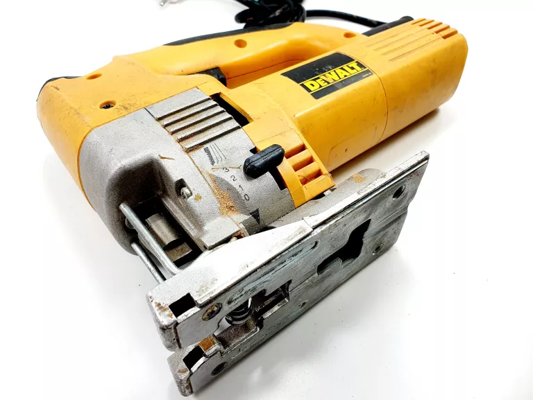 WYRZYNARKA DEWALT DW321-QS01 650W