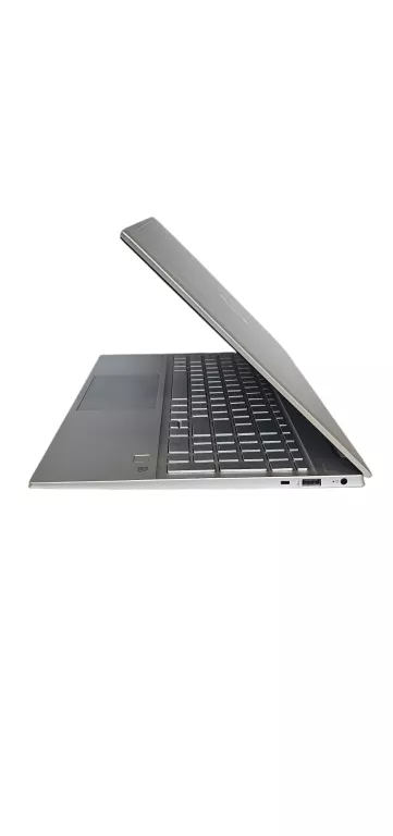 LAPTOP HP PAVILION 15-EH1112NW RYZEN 7 5700U / 16GB / 1TB NVME