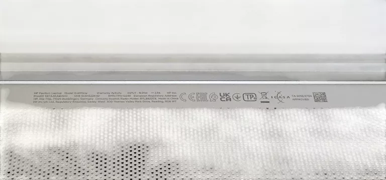 LAPTOP HP PAVILION 15-EH1112NW RYZEN 7 5700U / 16GB / 1TB NVME