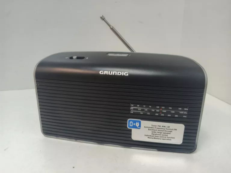 RADIO GRUNDIG MUSIC 60 LW