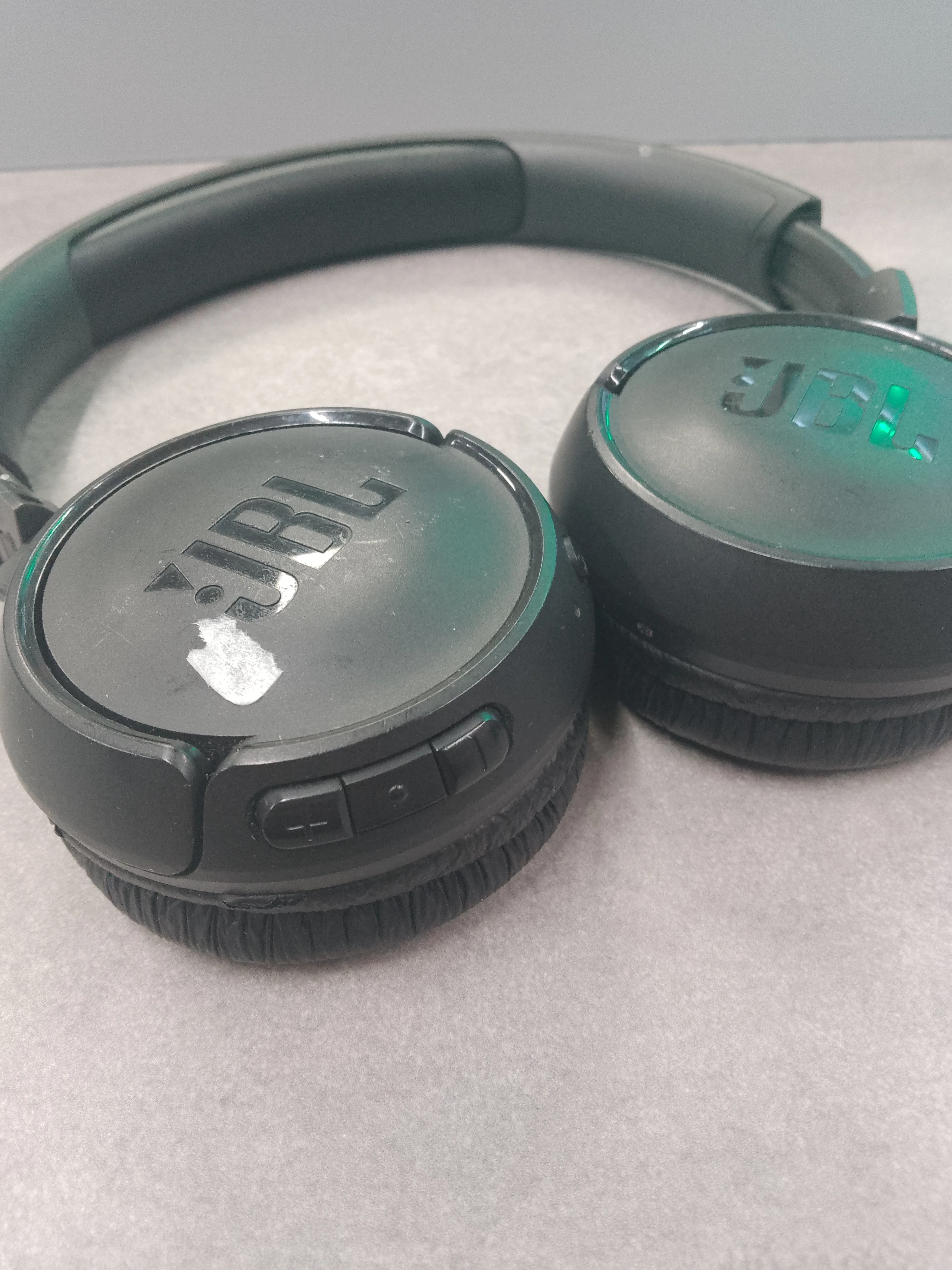 sluchawki-jbl-tune-560bt-rodzaj-sluchawek-203681-217745