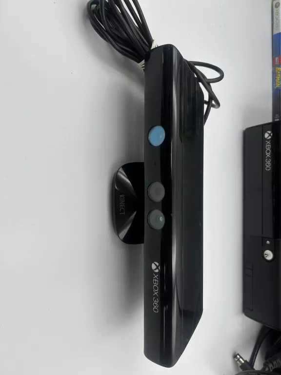 KONSOLA XBOX 360 250GB + 2PADY +KINECT + ZAS + 14 GIER