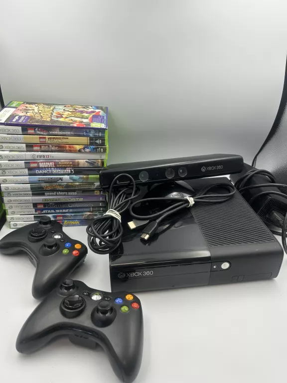 KONSOLA XBOX 360 250GB + 2PADY +KINECT + ZAS + 14 GIER