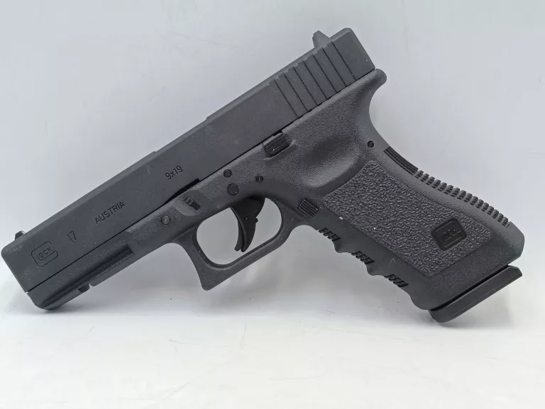 WIATRÓWKA GLOCK 17 BLOW BACK WALIZKA