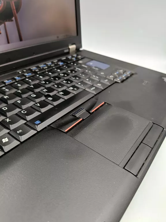LAPTOP LENOVO THINK PAD W520 8 RAM INTEL I7-2670QM