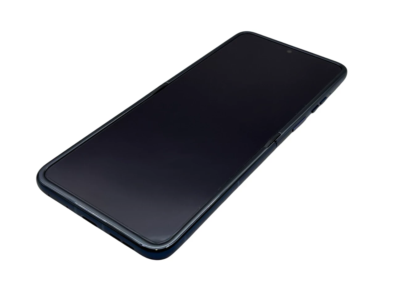 telefon-motorola-razr-60-8256gb-7-4500-mah-opis-kod-producenta-xt2553-1