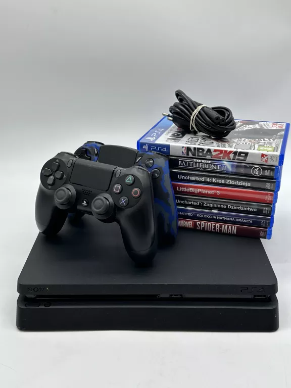 KONSOLA PS4 SLIM 1TB 2 PADY ZESTAW GIER