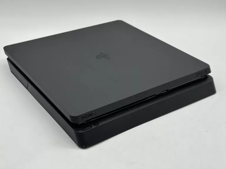 KONSOLA PS4 SLIM 1TB 2 PADY ZESTAW GIER