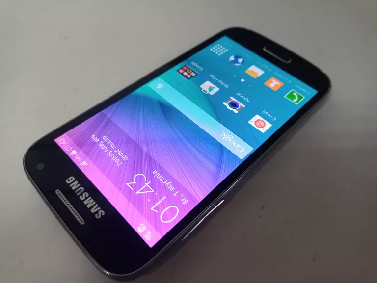 telefon-samsung-galaxy-s4-mini-przekatna-ekranu-430