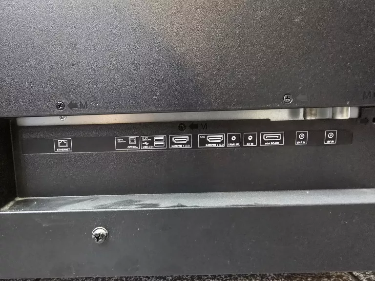 telewizor-sharp-43ui7552e-43-led-4k-opis-typ-telewizora-211486-250142