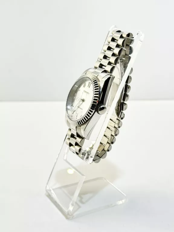 SEIKO WHITE SUNBURST ARABIC