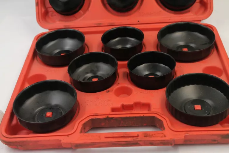 klucze-nasadowe-do-filtrow-filtra-oleju-15-el-zestaw-nasadek-komplet-ean-gtin-5901969102581