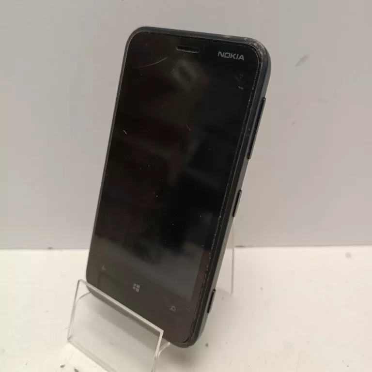TELEFON NOKIA LUMIA 620