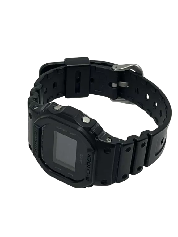 ZEGAREK CASIO GSHOCK DW-5600UBB