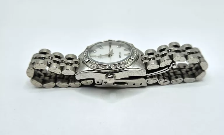 zegarek-citizen-gn-4-s-g011-s107024-ksztalt-koperty-129223-2