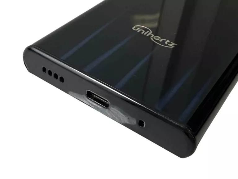 SMARTFON UNIHERTZ TITAN SLIM 6GB/256GB 4G LTE