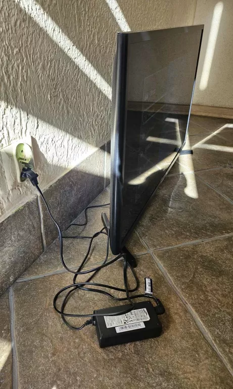 TELEWIZOR SAMSUNG UE32J5000AW