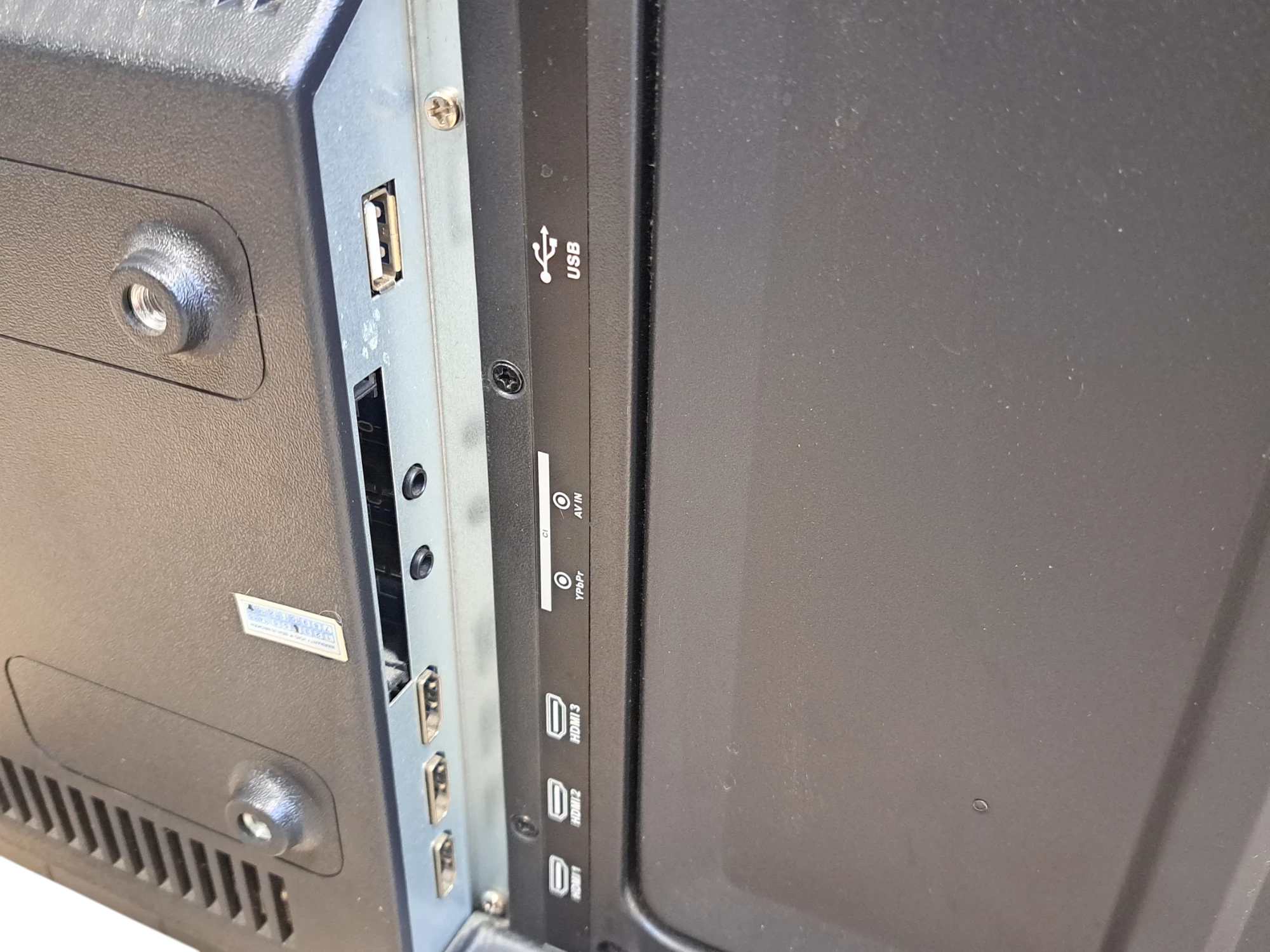 telewizor-manta-320e10-32-led-hd-readydekoder-dvb-t2-format-hd-129294-3