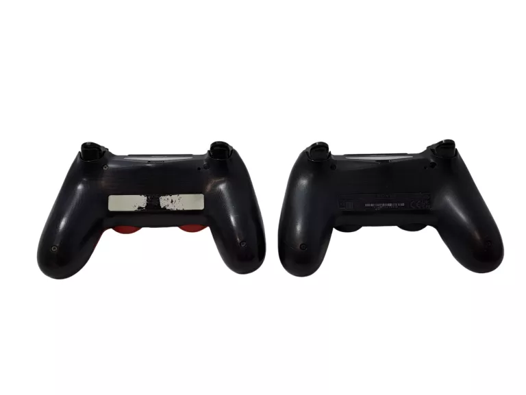 KONSOLA SONY PLAYSTATION 4 PS4 FAT CUH-1116A 500GB + 2 PADY + 2 GRY