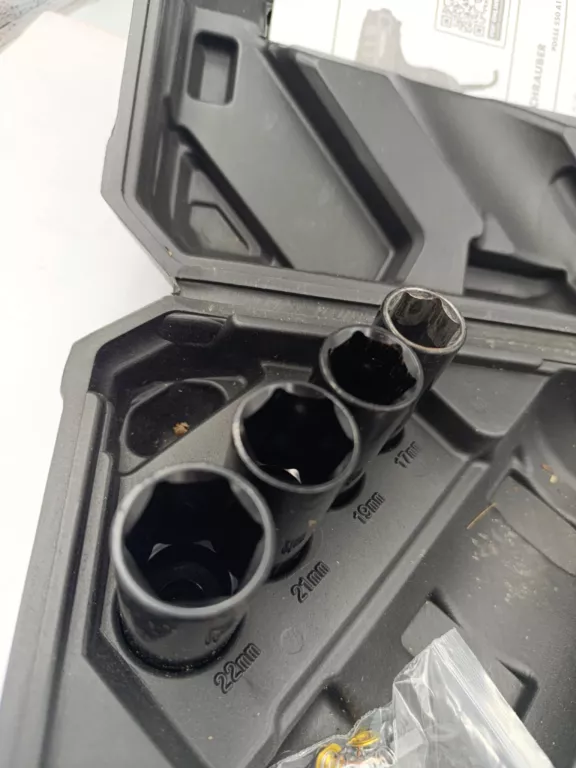 ELEKTRYCZNY KLUCZ UDAROWY PARKSIDE PDSSE 550