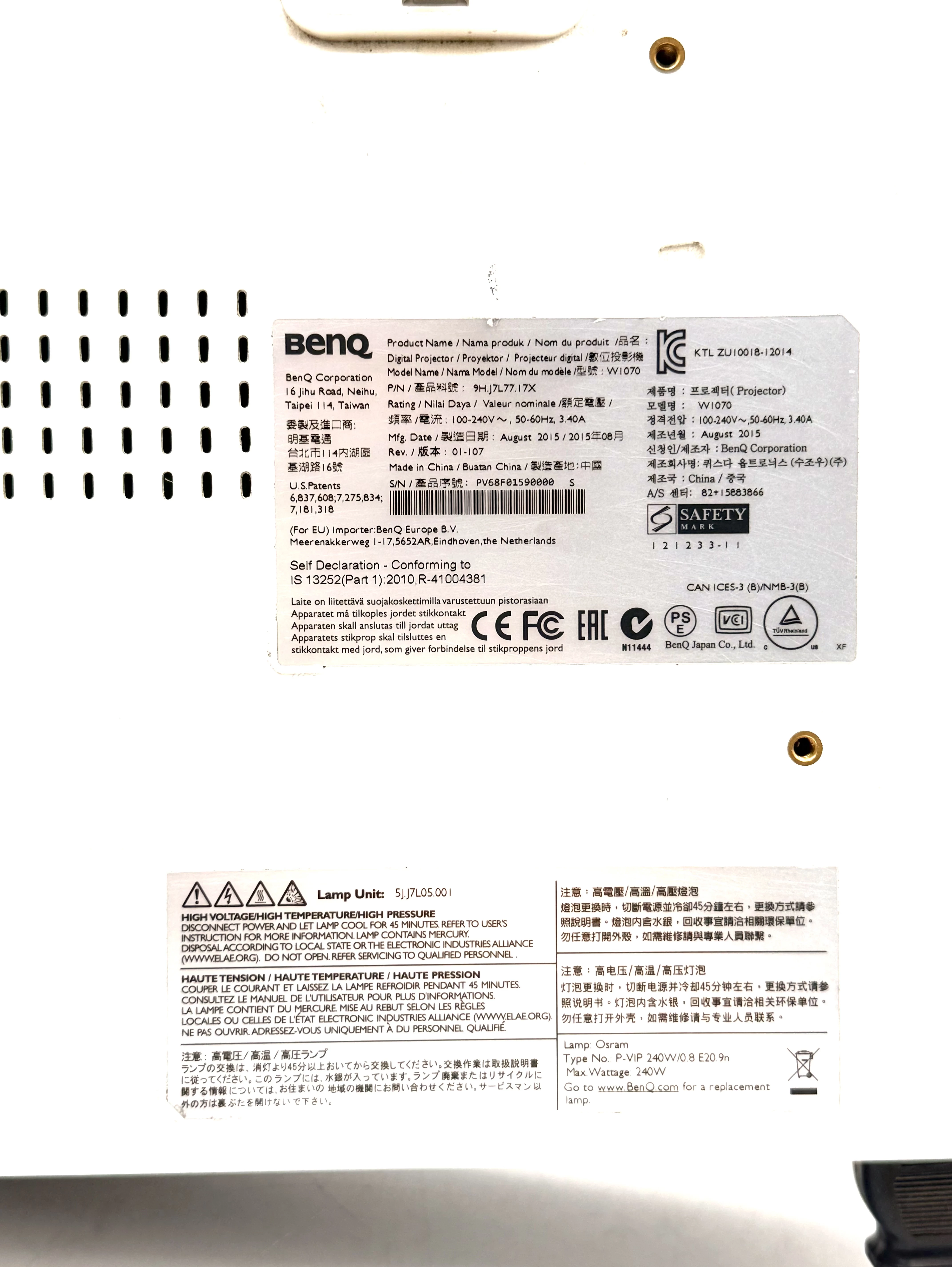 projektor-benq-w1070-dlp-kod-producenta-9hj7l7717e