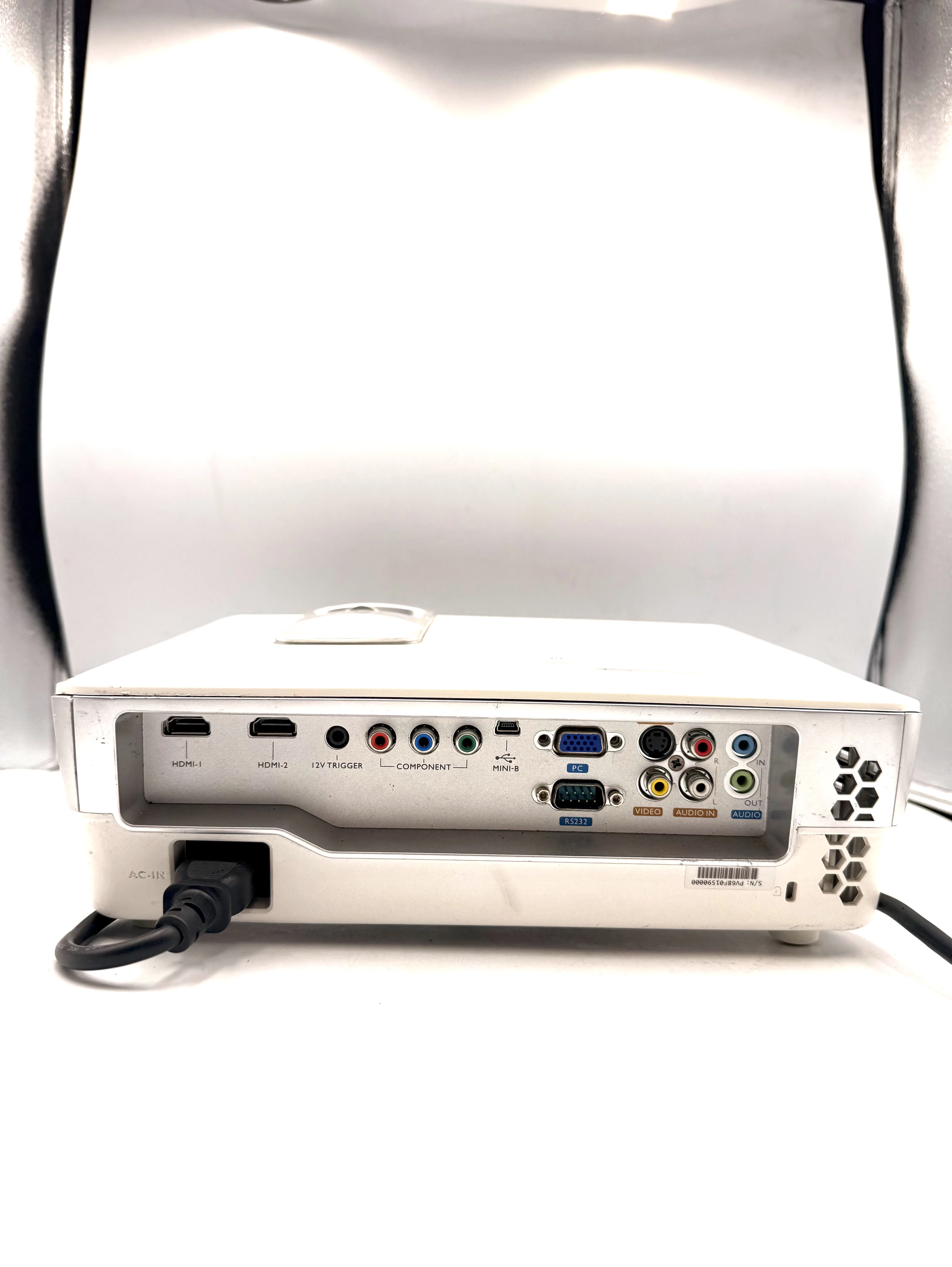 projektor-benq-w1070-dlp-technologia-wyswietlania-204793-221729