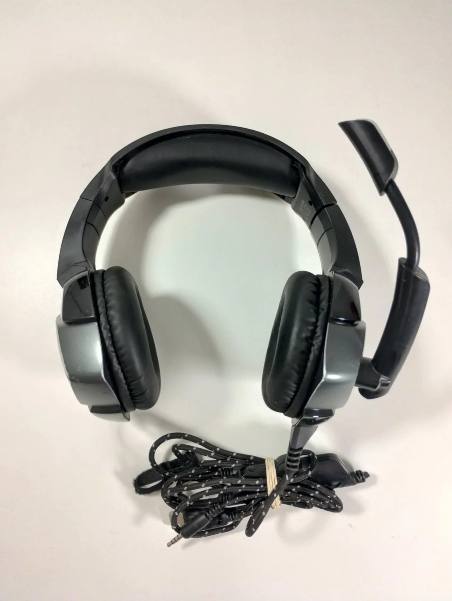 sluchawki-gamingowe-modecom-volcano-mc-859-bohaterow-warszawy-61-mysliborz