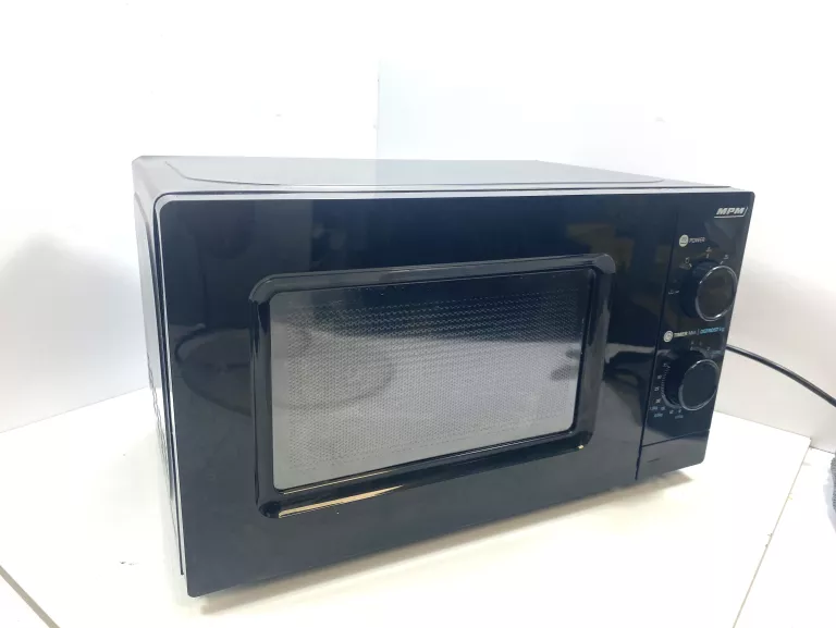 KUCHENKA MIKROFALOWA MPM 20 700W