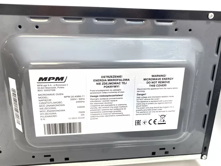 KUCHENKA MIKROFALOWA MPM 20 700W