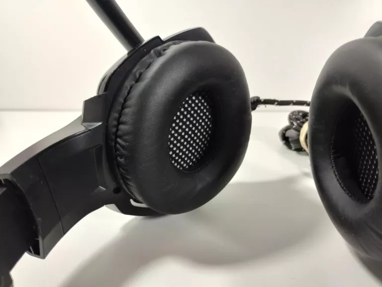 sluchawki-gamingowe-modecom-volcano-mc-859-model-250441-1920803