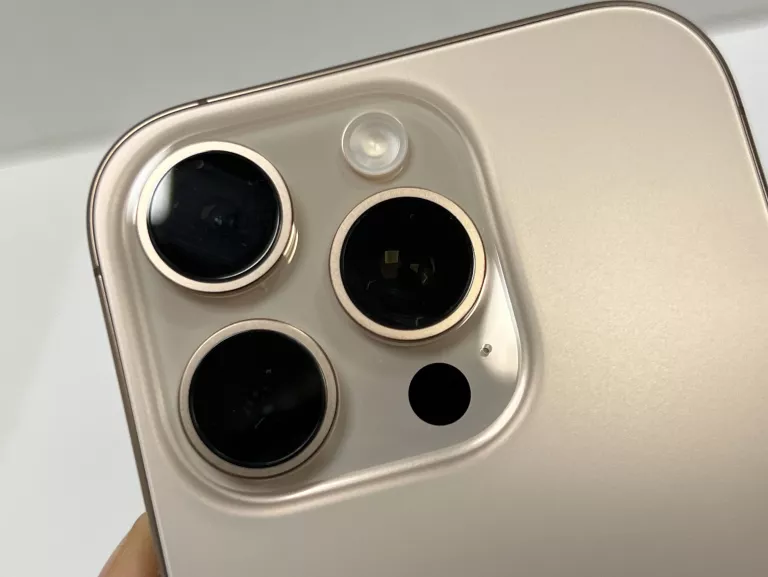 APPLE IPHONE 16 PRO 128GB KOMPLET *OPIS* NA CZĘŚCI