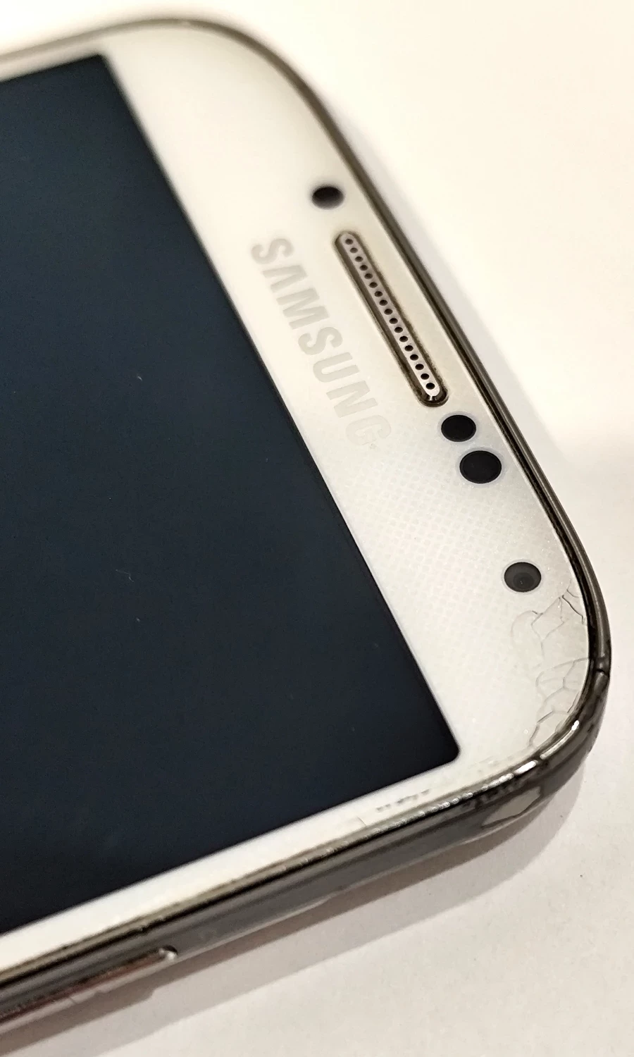 telefon-samsung-gt-i9505-s4-wbudowana-pamiec-202869-214201