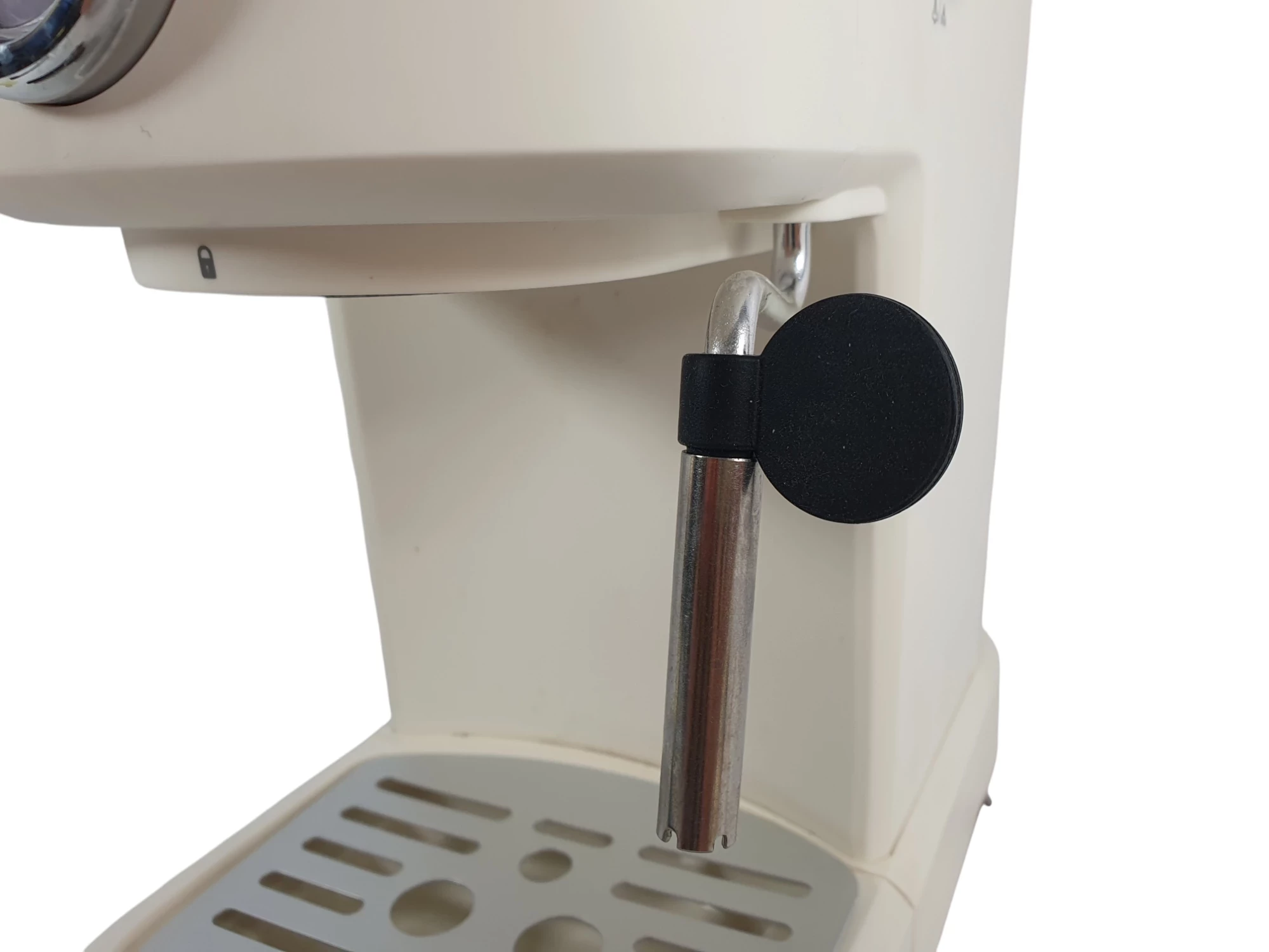 kolbowy-ekspres-cisnieniowy-silvercrest-bergner-retro-1100-w-bialy-model-bergner-retro