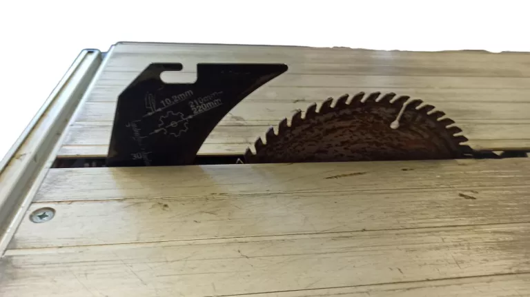 metabo-pilarka-stolowa-uk-290-maksymalna-moc-1800